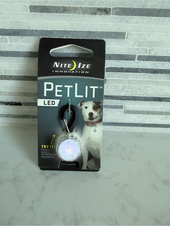 Other - Nite Ize PetLit LED Dog Safety Light - White